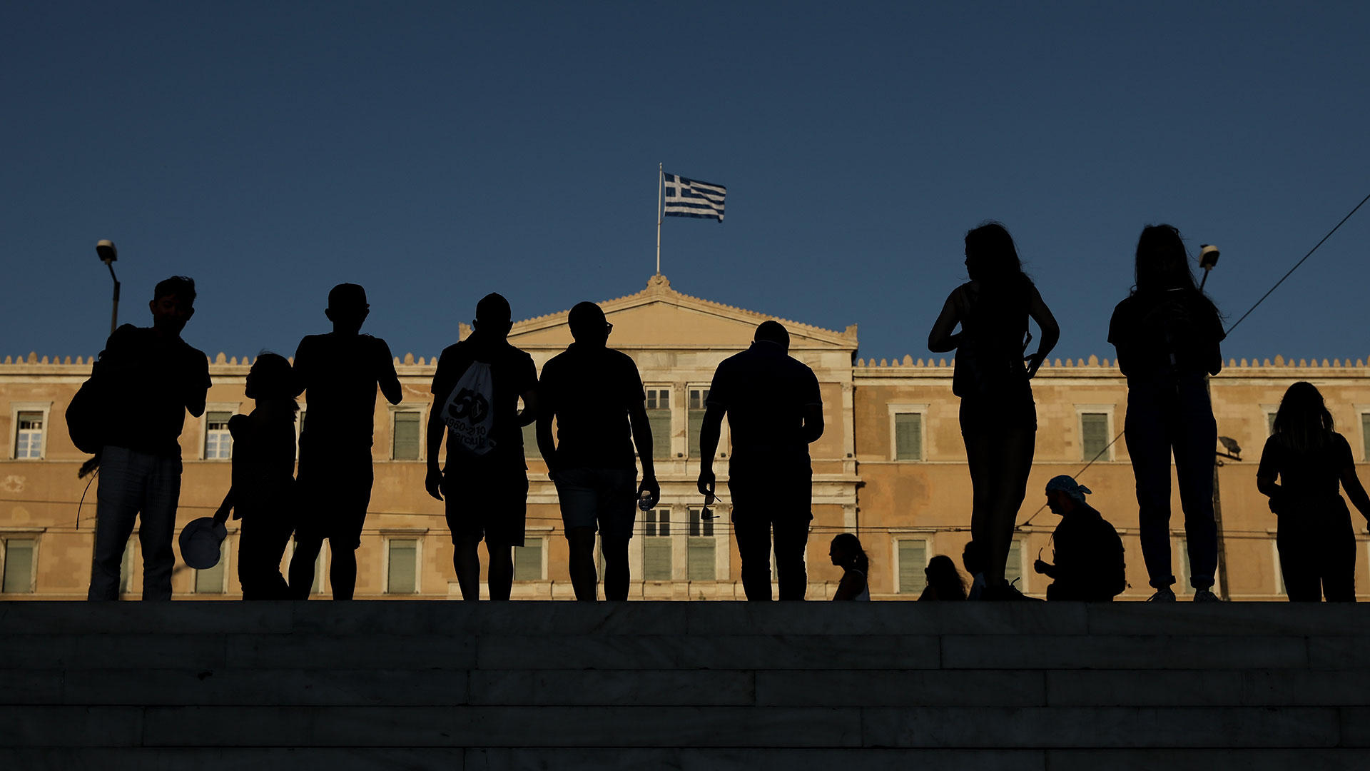 Κυβερνητική φθορά με αντιπολίτευση τον "Κανένα" - Επισκόπηση Τύπου 24/03 Κυβερνητική φθορά με αντιπολίτευση τον “Κανένα” – Επισκόπηση Τύπου 24/03