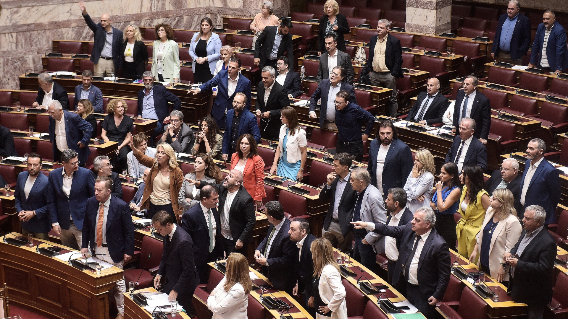 Αντιμέτωπη με νέα ήττα στη Βουλή η… αντιπολίτευση – Επισκόπηση Τύπου 16/04