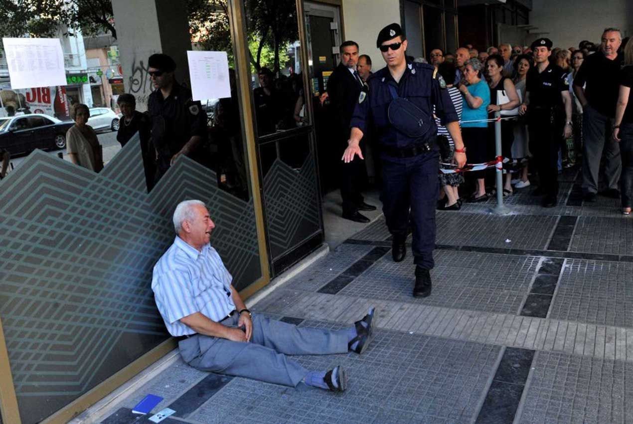 "Εισαγγελέας" ο Τσίπρας στο "έγκλημα των Funds" που ο ίδιος έπραξε - Ανάρτηση Facebook 09/05 Το να καταγγέλλεις σήμερα τα funds, χωρίς να λες ότι εσύ άνοιξες τον θεσμικό διάδρομο για να μπουν, δεν είναι κοινωνική ευαισθησία. Είναι πολιτική λήθη κατά παραγγελία.