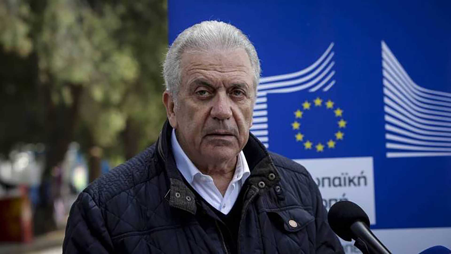 Το σύνδρομο του «ανυποψίαστου» και τα μυστικά δείπνα των «δελφίνων» – Online Παραπολιτικές στήλες 23/06
