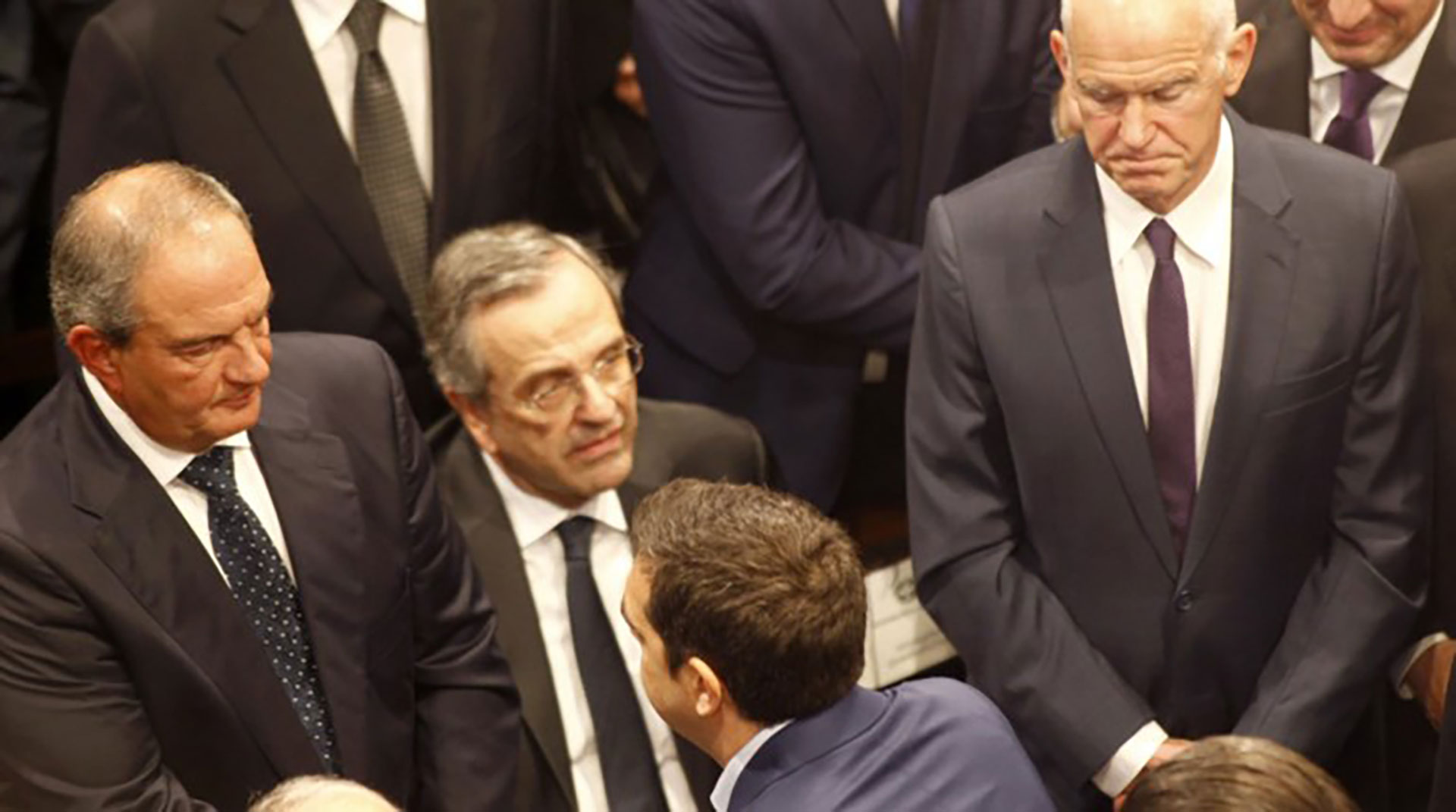 Οι πρώην ξύπνησαν, οι νέοι δεν βρίσκουν το κλειδί της εξουσίας - Online Παραπολιτικές στήλες 19/06 Οι πρώην ξύπνησαν, οι νέοι δεν βρίσκουν το κλειδί της εξουσίας – Online Παραπολιτικές στήλες 19/06