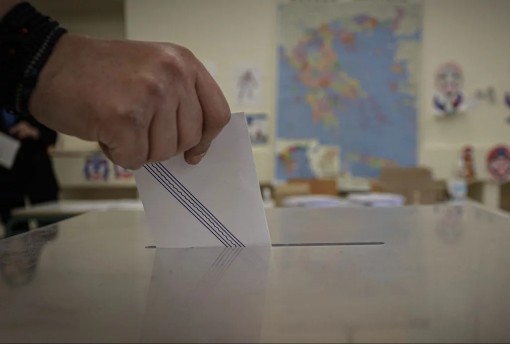 Η κυβέρνηση διαλέγει αντίπαλο πριν τον διαλέξουν οι ψηφοφόροι - Online Παραπολιτικές στήλες 13/07 Η κυβέρνηση διαλέγει αντίπαλο πριν τον διαλέξουν οι ψηφοφόροι – Online Παραπολιτικές στήλες 13/07