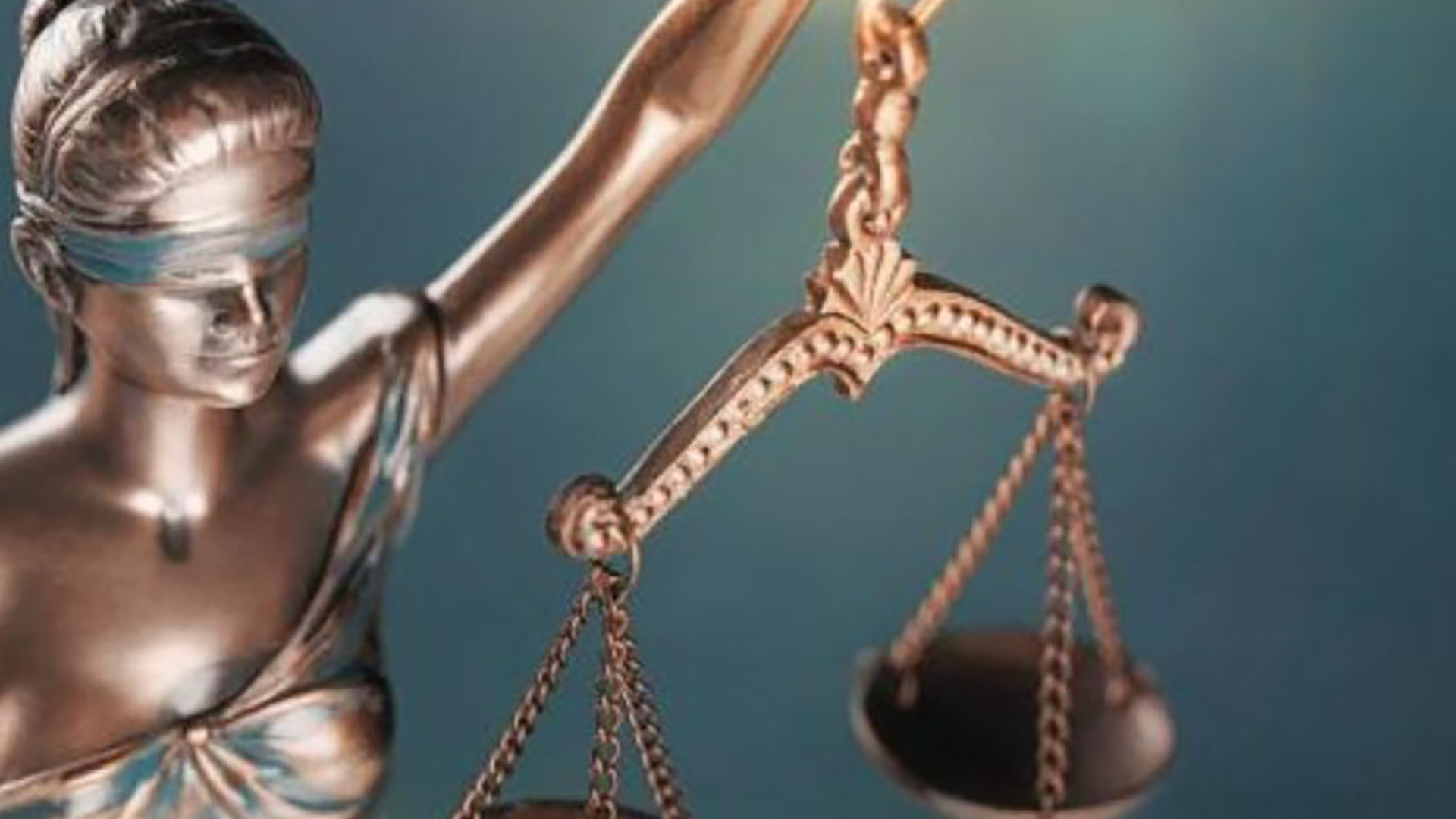 H Δημοκρατία των κατά φαντασίαν εισαγγελέων - Άποψη 11/08 H Δημοκρατία των κατά φαντασίαν εισαγγελέων – Άποψη 11/08