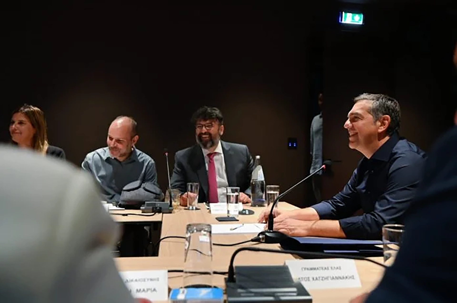 Τσίπρας: Σαν τη χήρα στο κρεβάτι, με το βλέμμα στην καρέκλα - Άποψη 29/08 Τσίπρας: Σαν τη χήρα στο κρεβάτι, με το βλέμμα στην καρέκλα – Άποψη 29/08